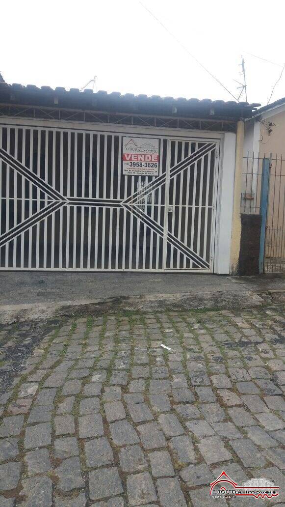 CASA NO JD BELA VISTA/ CENTRO NEM 1 MIM DO CENTRO DE JACAREÍ SP