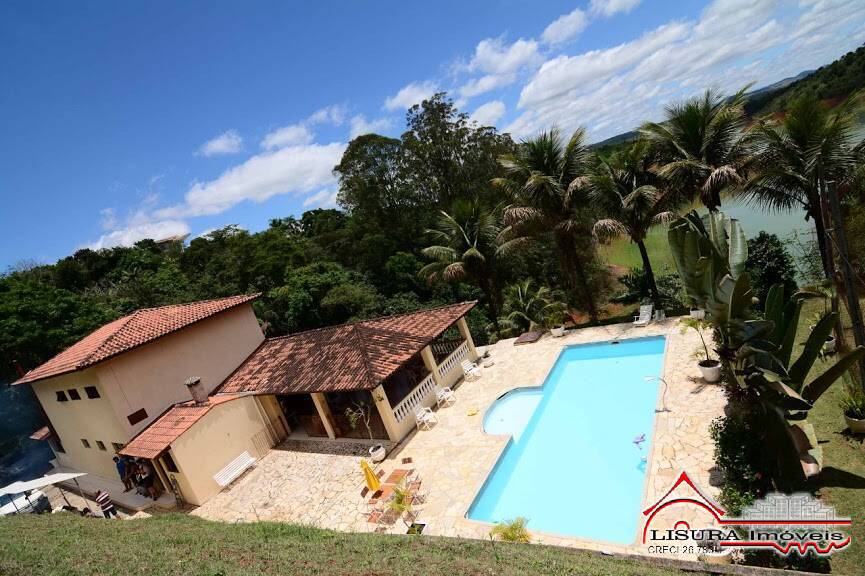 LINDA CASA NO Condomínio Fechado Recanto dos Pássaros 5310M²