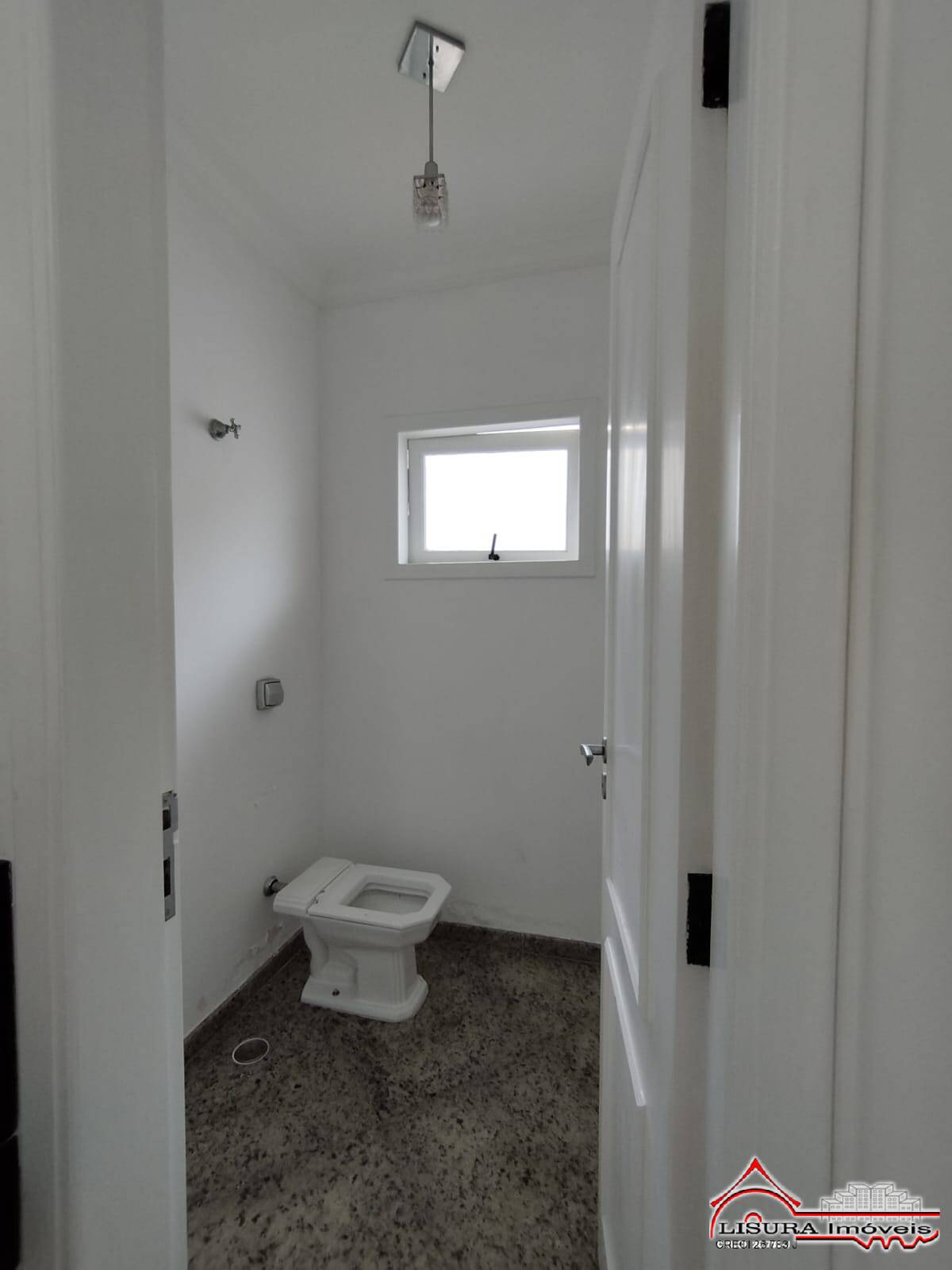 Casa para alugar com 3 quartos, 275m² - Foto 26
