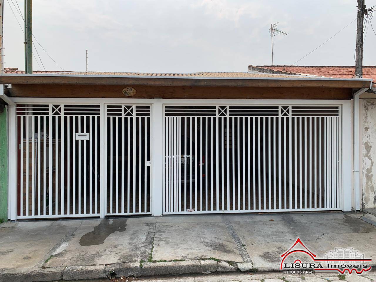 LINDA CASA NO PQ BRASIL PARA VENDA JACAREÍ SP