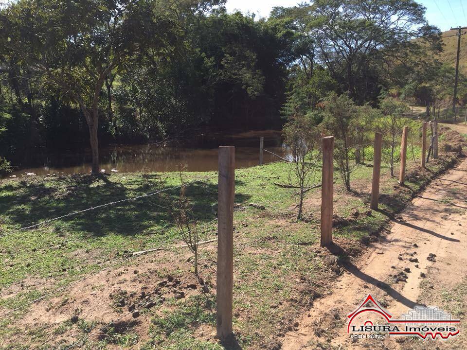 Sítio à venda com 4 quartos, 345m² - Foto 46