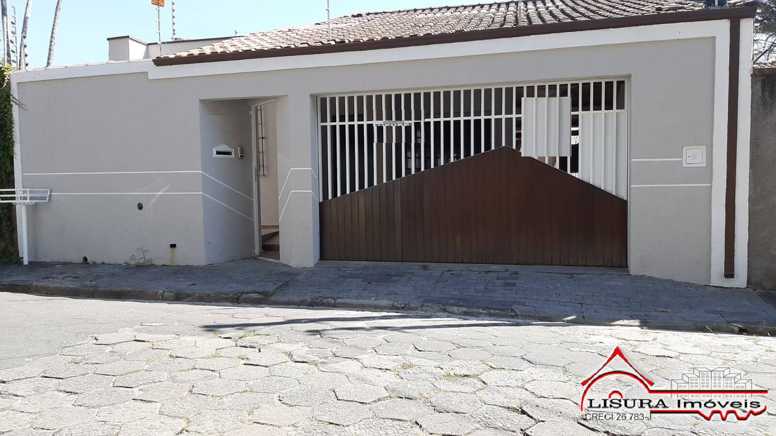 (VG) LINDA CASA NO JD SIESTA JACAREI SP ESTUDA PEGAR IMOVEL DE MENOR VALOR