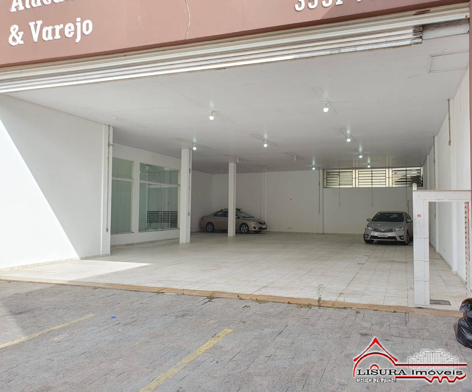 Loja-Salão, 400 m² - Foto 1