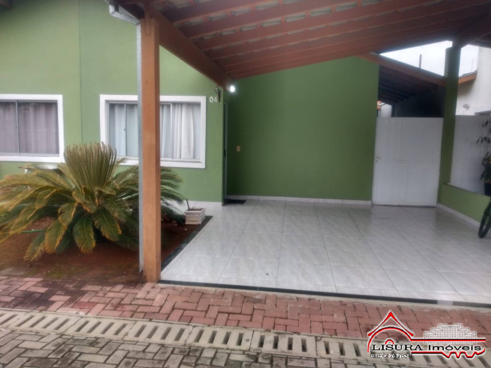 (VG) CONDOMÍNIO ESPLANADA NOBRE CID SALVADOR JACAREÍ SP PERMUTA AP