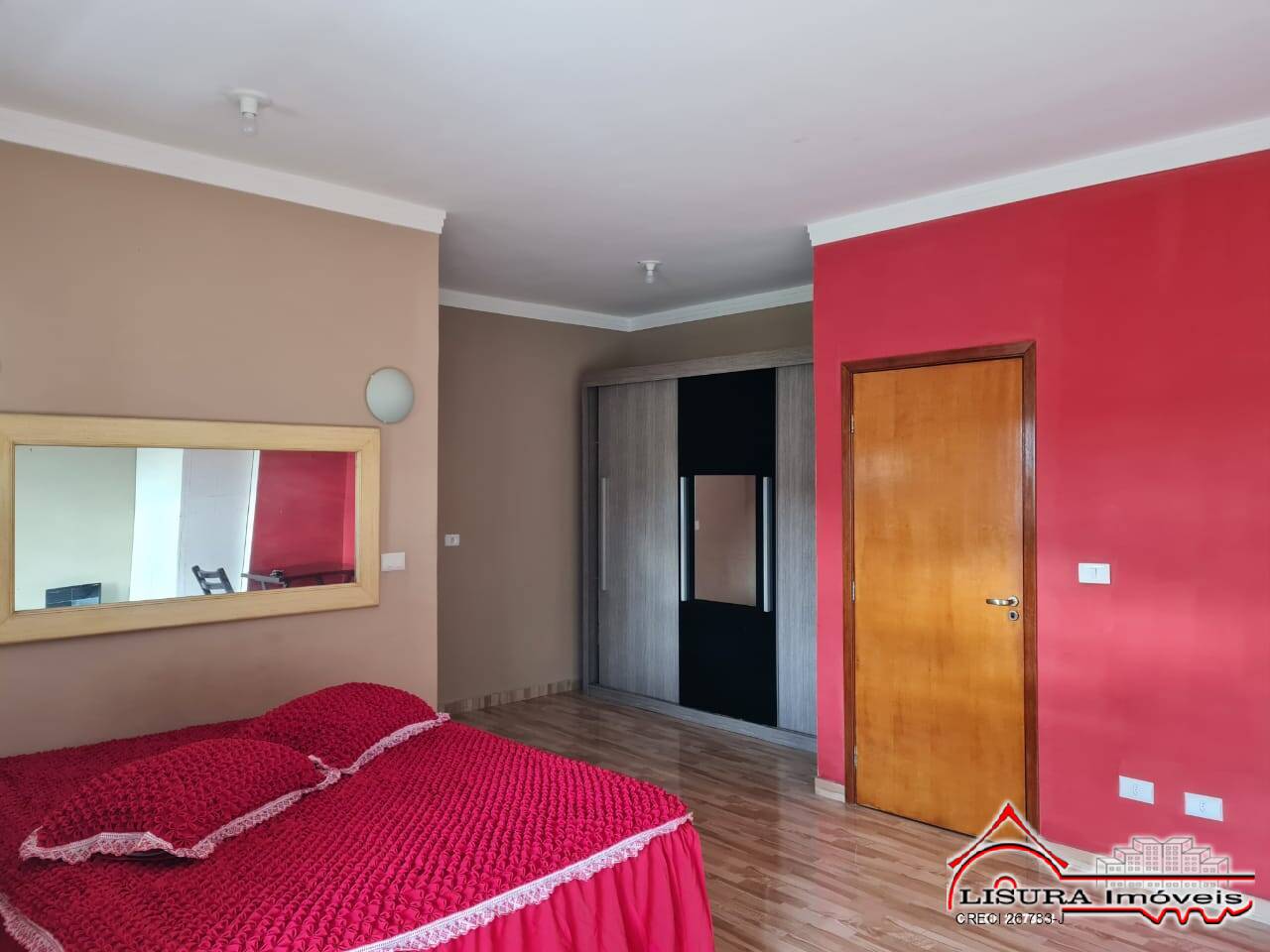 CASA VILLA BRANCA JACAREÍ SP