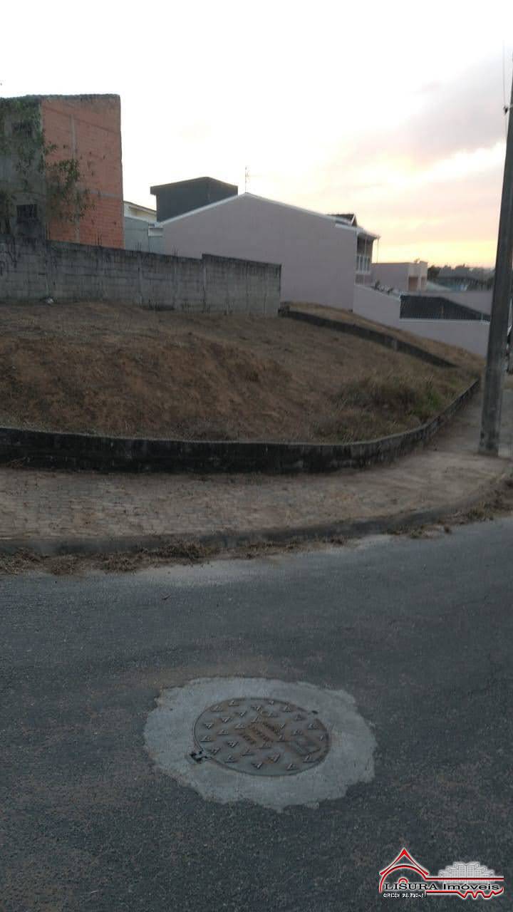 TERRENO VILLA BRANCA DE ESQUINA - JACAREÍ - SP 235M²