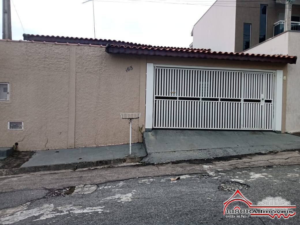 CASA NO ALTOS DE SANTANA JACAREÍ SP PARA VENDA