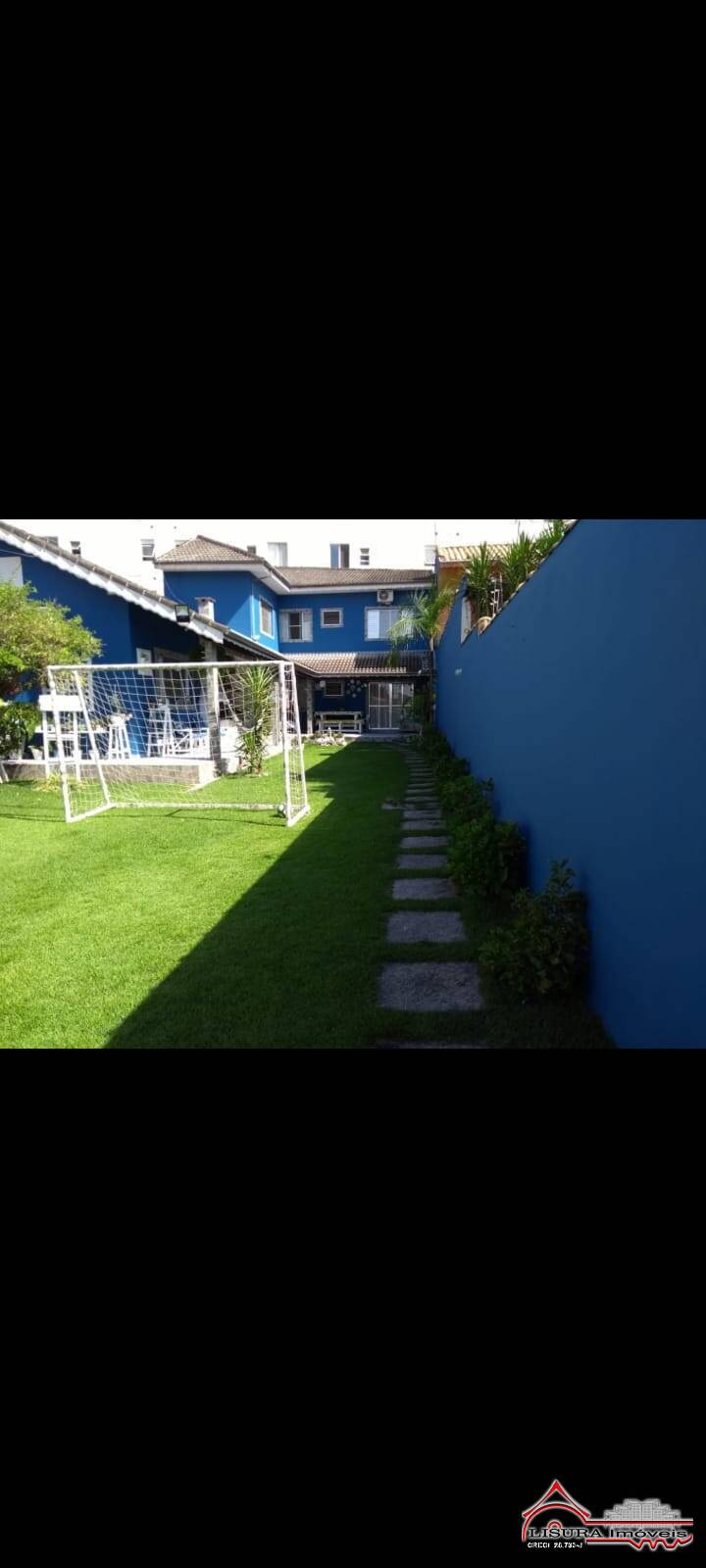 LINDA CASA NO CID JARDIM JACAREÍ SP ESTUDA TROCA POR CASA NO MESMO BAIRRO