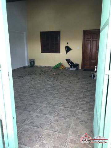 CASA NO JD MARIA AMELIA JACAREÍ SP