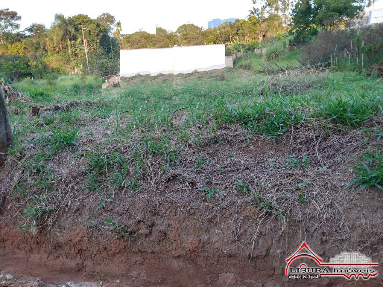 (TI) TERRENO NO VERANEIO IJAL JACAREÍ SP