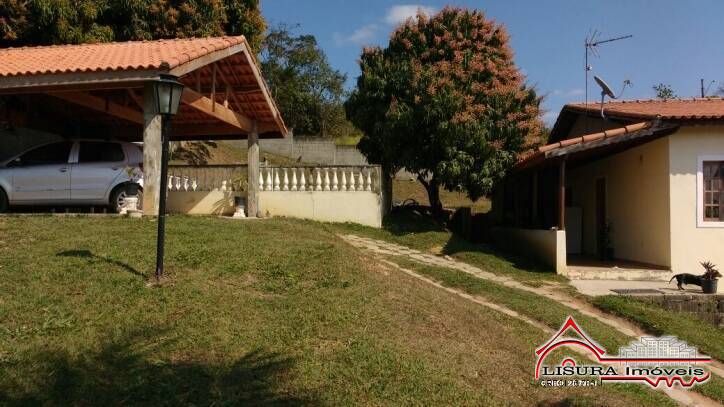 Chácara à venda com 2 quartos, 100m² - Foto 3