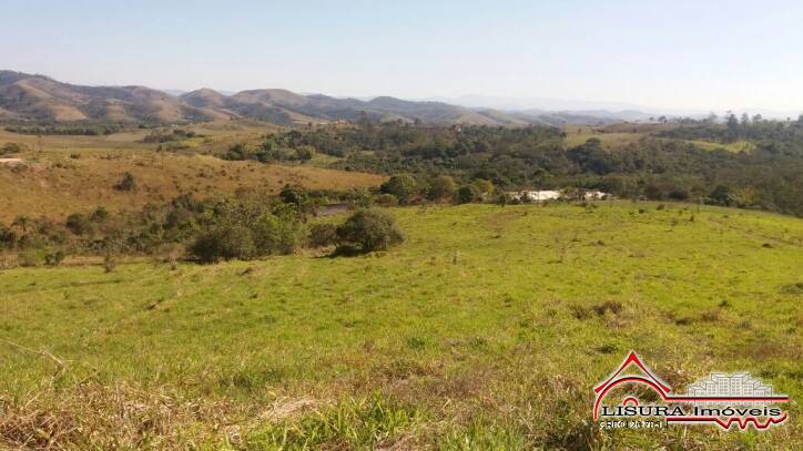 (RO) SITIO COM 2,3 HALQUEIRES - 23 MIL METROS PARATEI - JACAREI SP