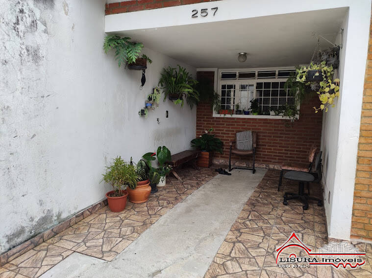 (VM) CASA NO JD BELA VISTA JACAREÍ SP