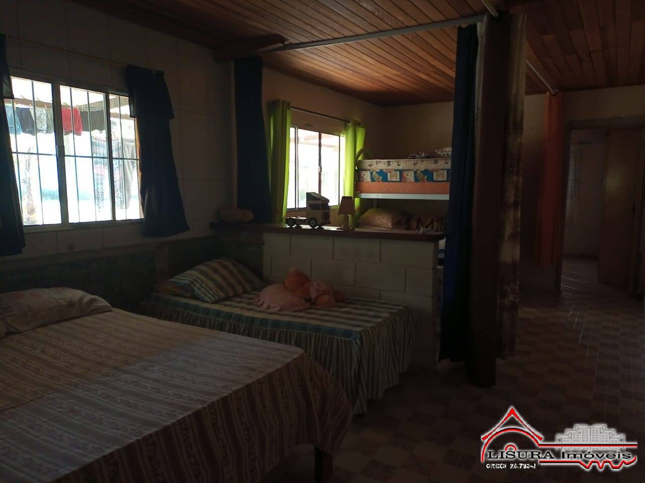 Chácara, 3 quartos, 2250 m² - Foto 4