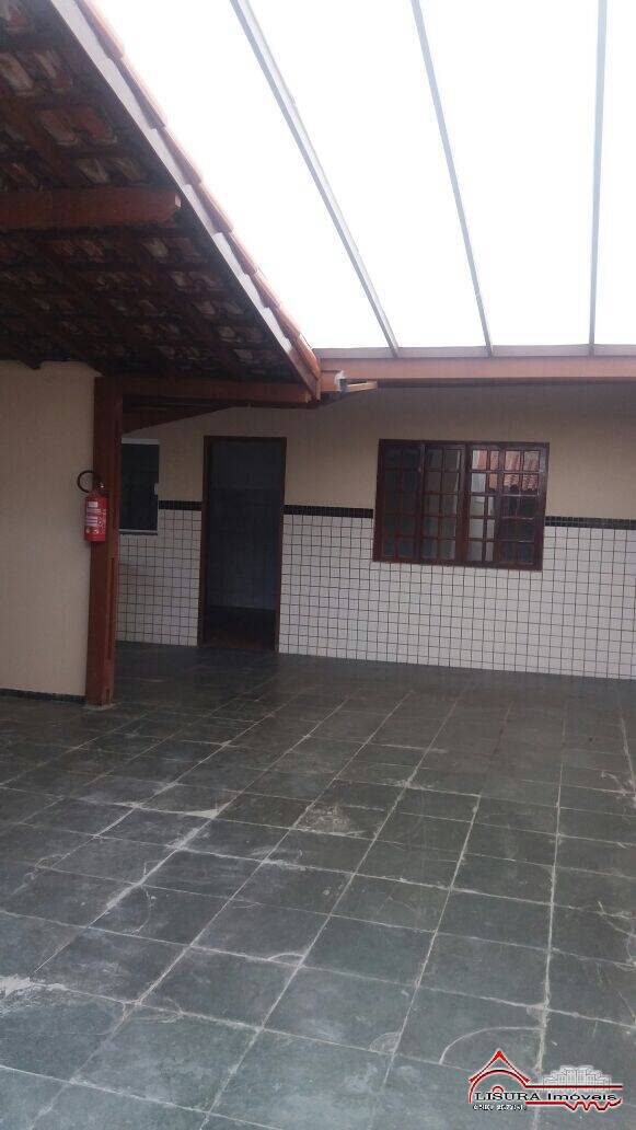 CASA COM EDICULA A VENDA NO PROLONGAMENTO DO JD SANTA MARIA