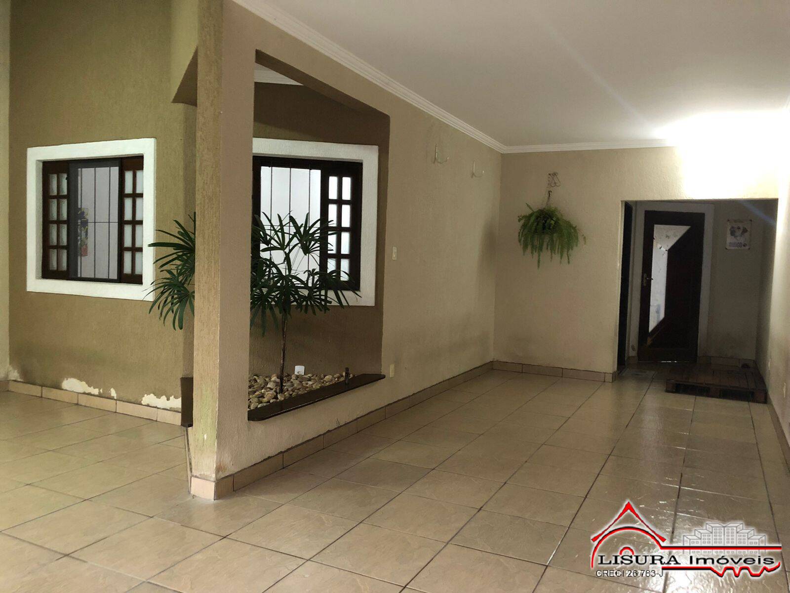 (VG) CASA NO VILLA BRANCA JACAREÍ SPESTUDA PERMUTA COM IMOVEL MENOR VALOR
