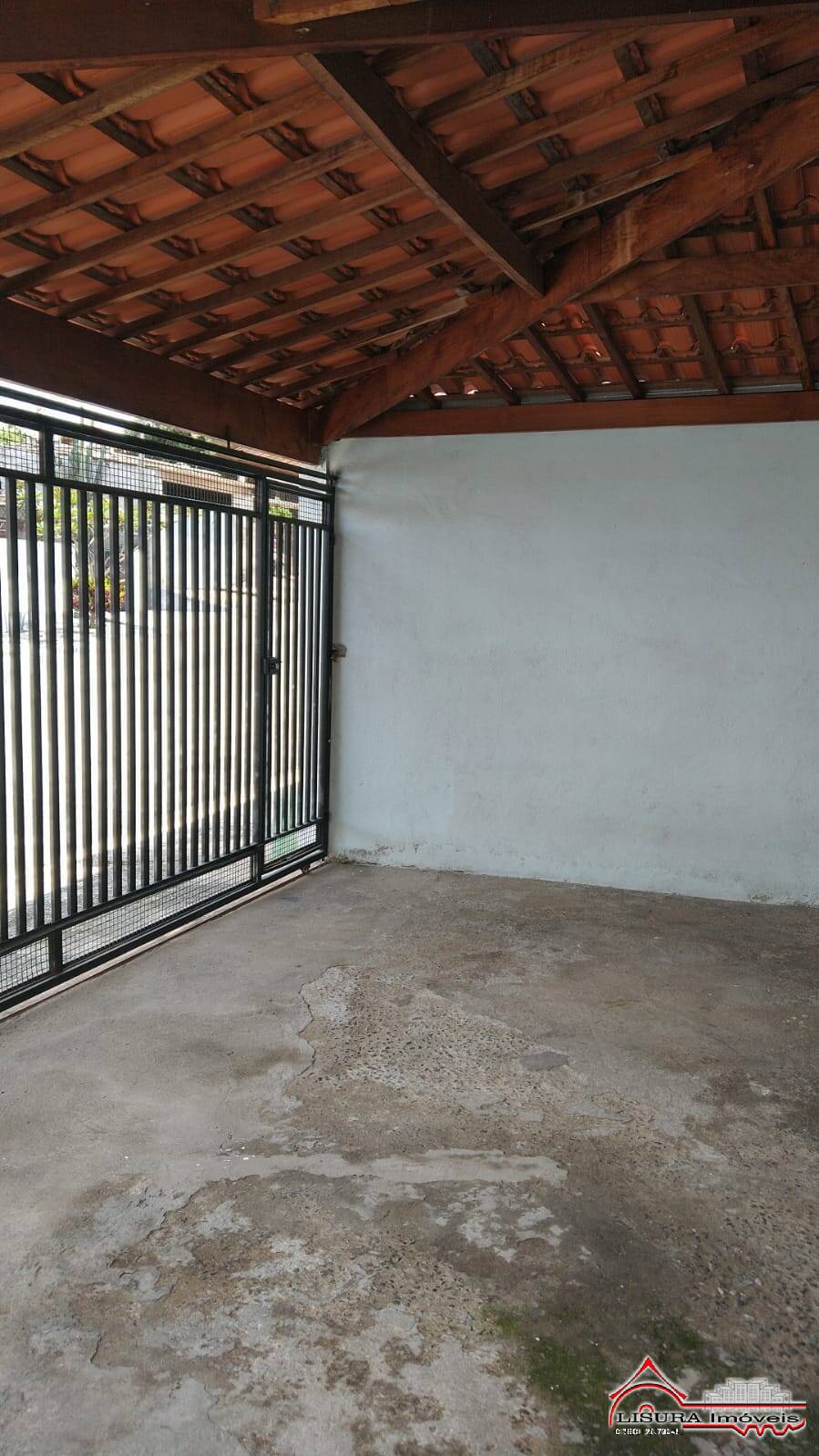 CASA NO JD PARAISO JACAREÍ SP