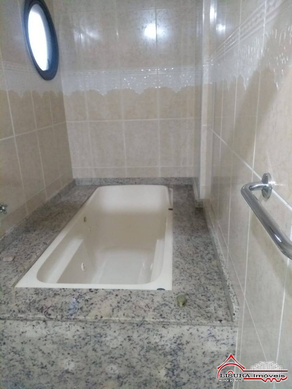 Apartamento à venda com 3 quartos, 154m² - Foto 13