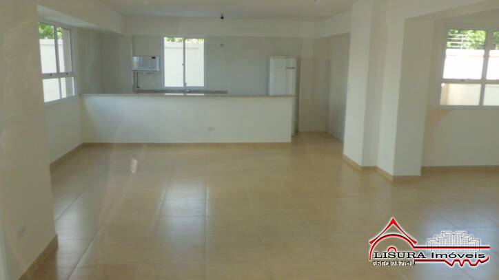 Apartamento à venda com 3 quartos, 70m² - Foto 3