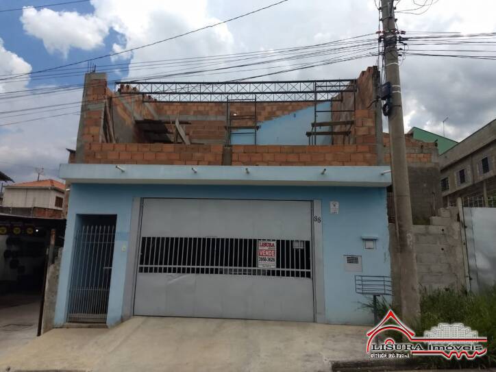 (FA) CASA NO JD ALVORADA JACAREÍ SP