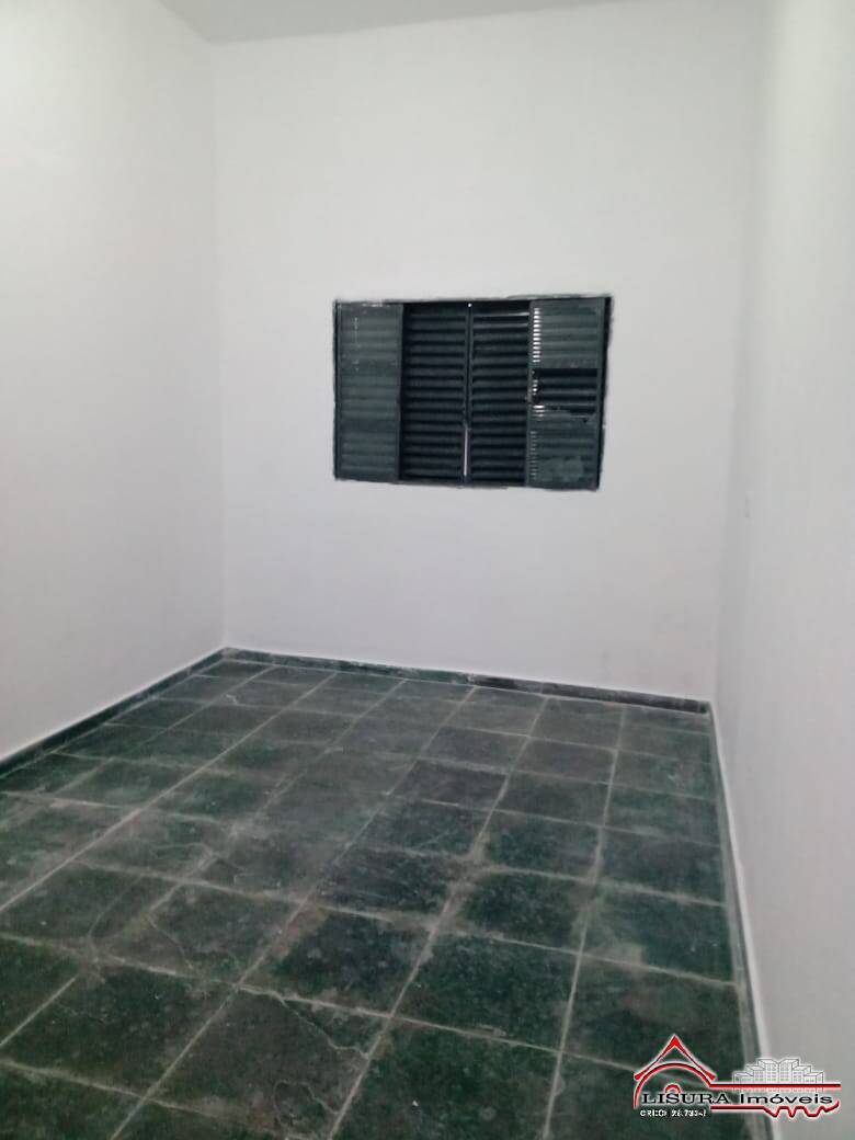 Casa para alugar com 3 quartos, 10m² - Foto 3