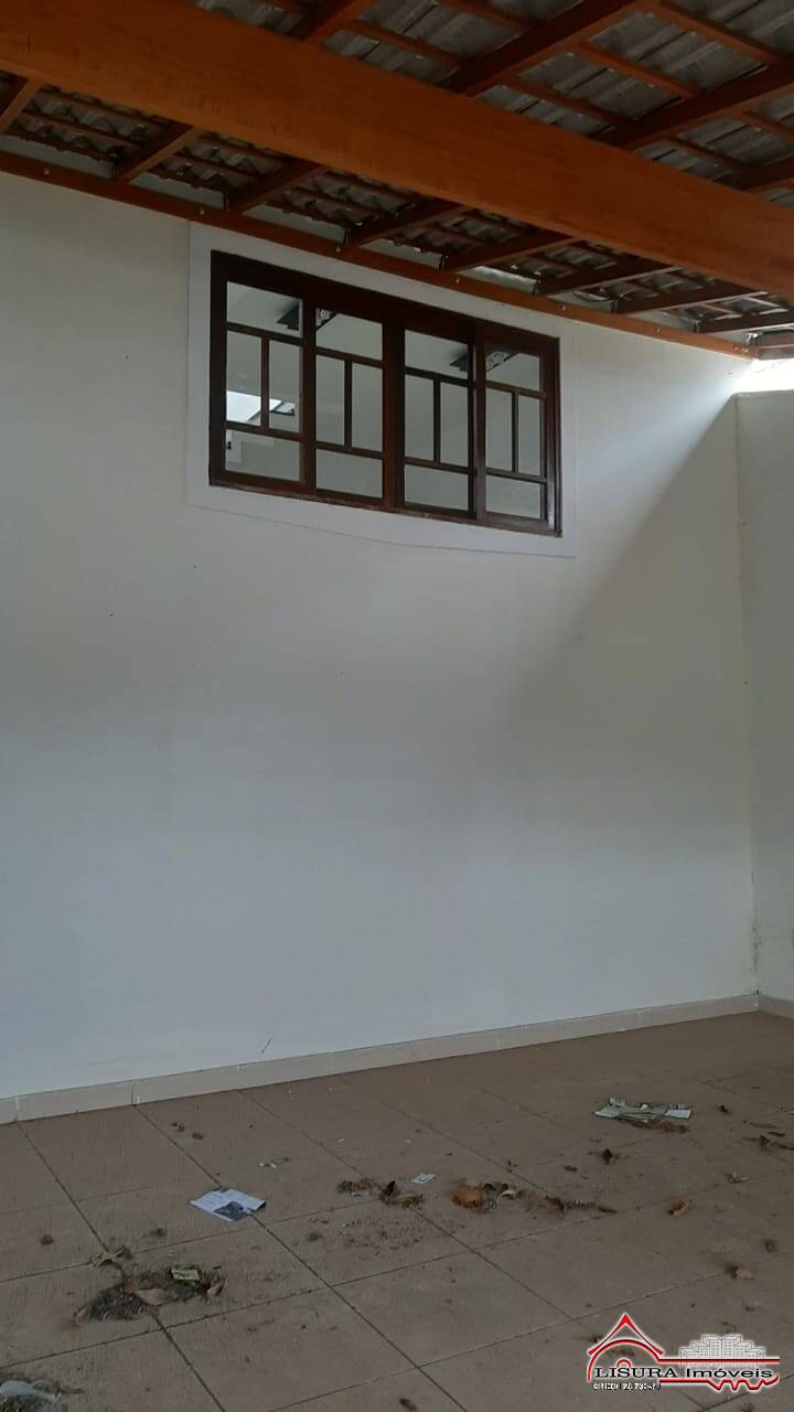 Casa para alugar com 3 quartos, 130m² - Foto 22