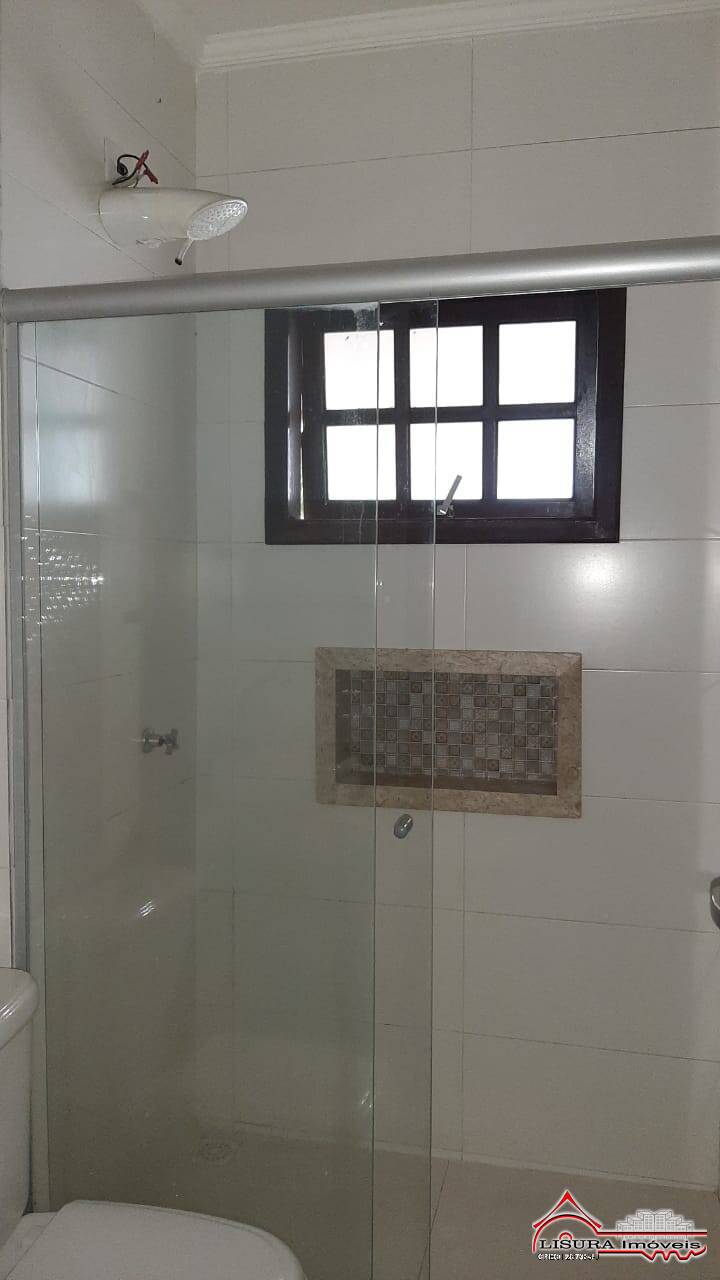 Casa para alugar com 3 quartos, 130m² - Foto 25