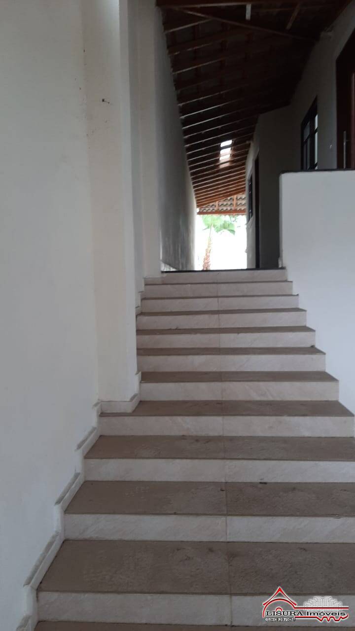 Casa para alugar com 3 quartos, 130m² - Foto 13