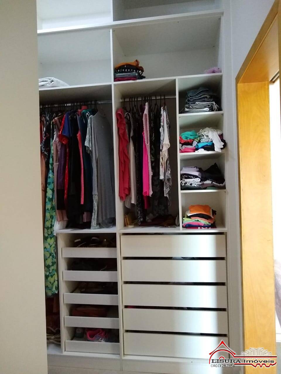 Casa de Condomínio à venda com 3 quartos, 305m² - Foto 13