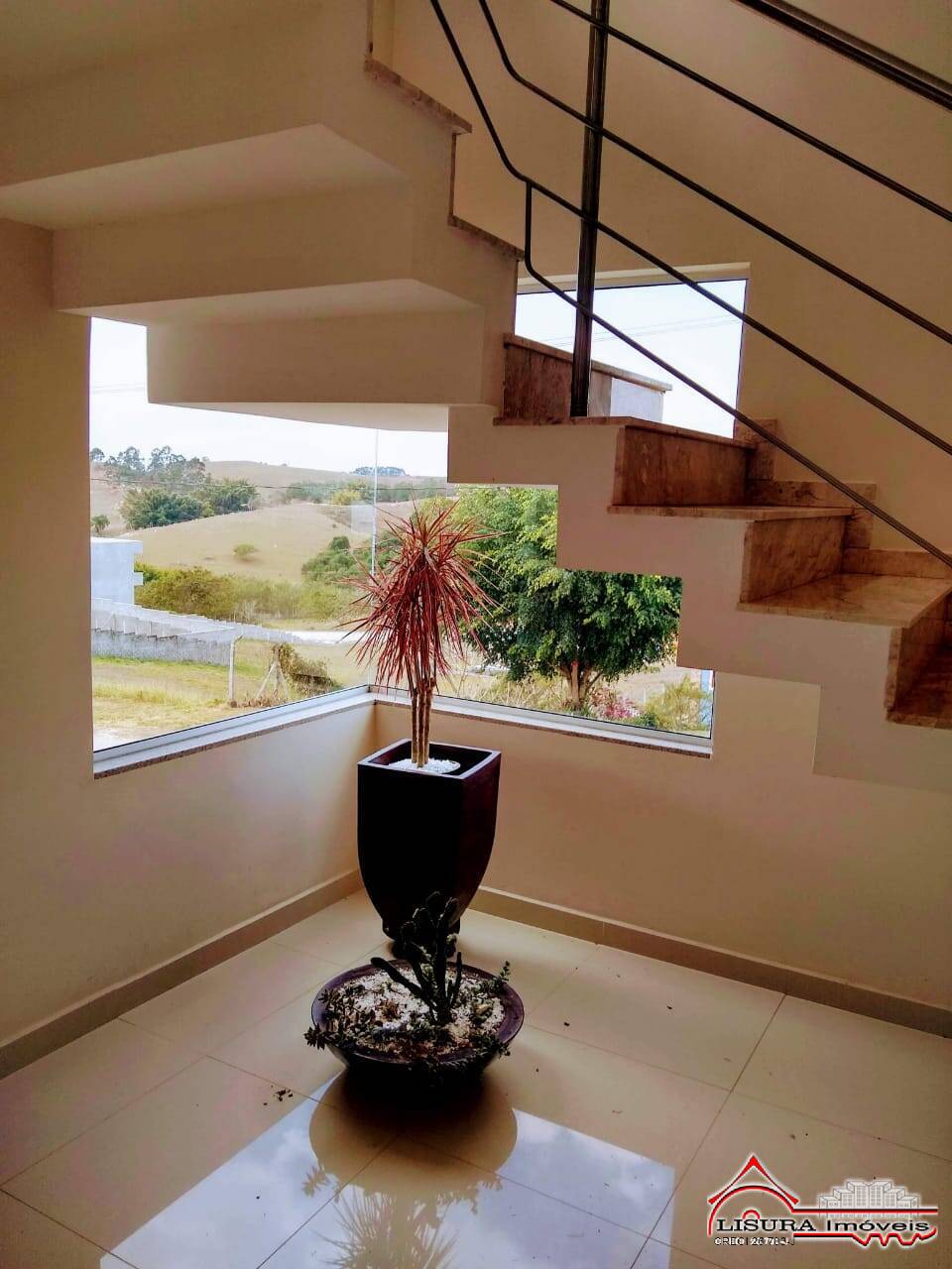 Casa de Condomínio à venda com 3 quartos, 305m² - Foto 15