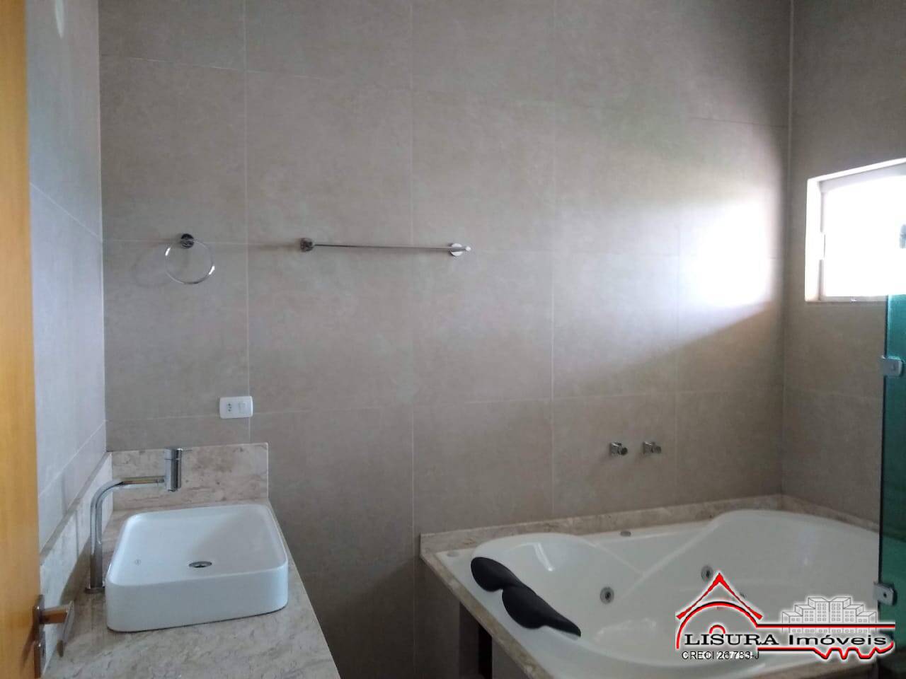 Casa de Condomínio à venda com 3 quartos, 305m² - Foto 55