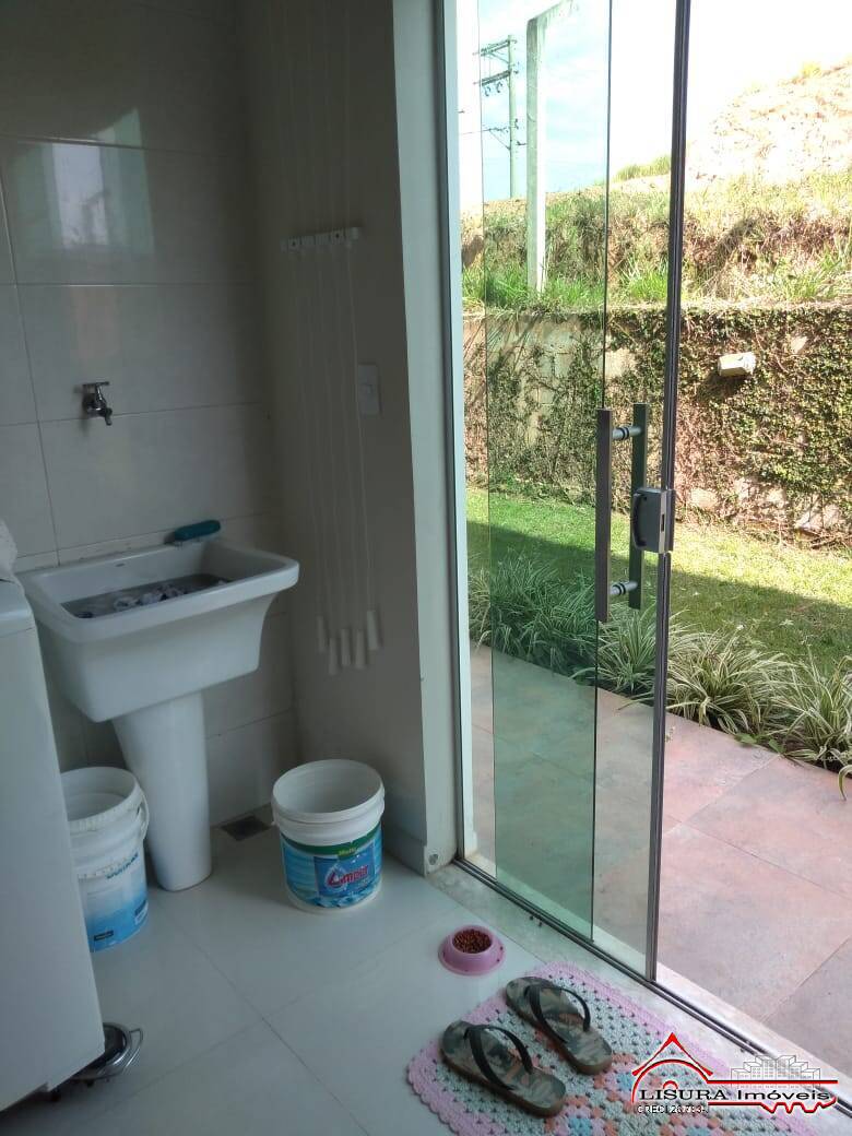 Casa de Condomínio à venda com 3 quartos, 305m² - Foto 65