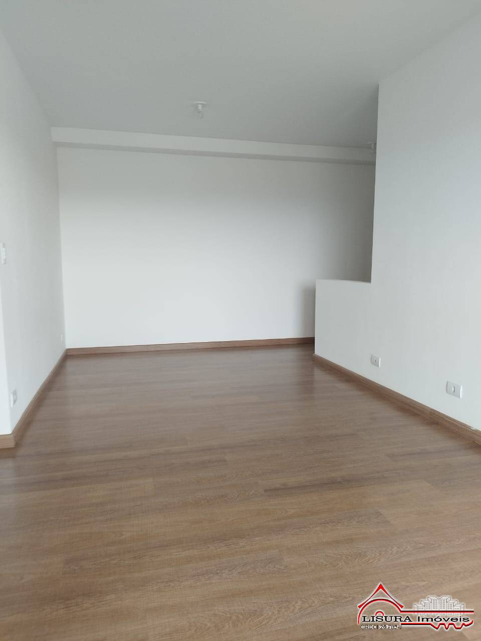 Apartamento para alugar com 3 quartos, 83m² - Foto 3
