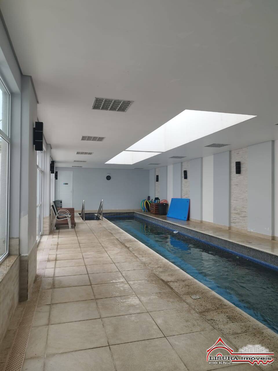 Apartamento para alugar com 3 quartos, 83m² - Foto 35