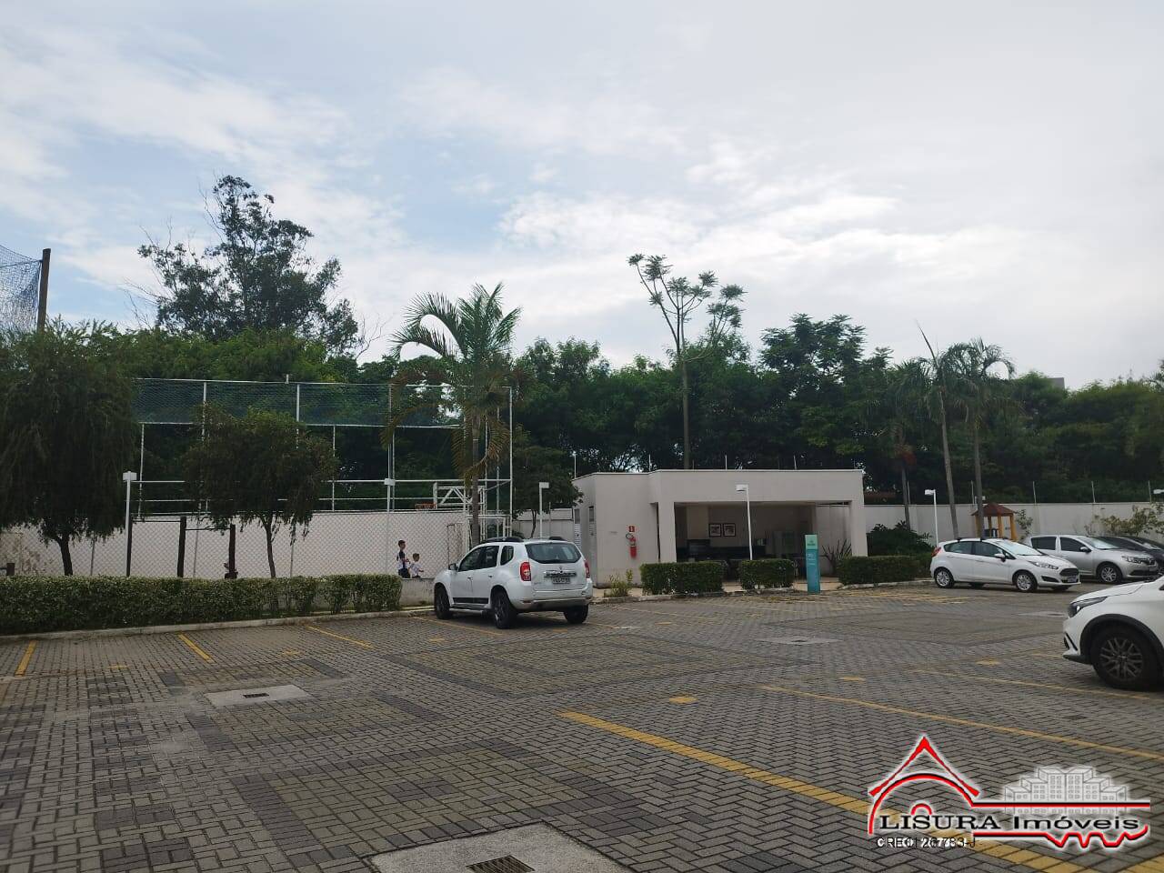 Apartamento para alugar com 3 quartos, 83m² - Foto 48