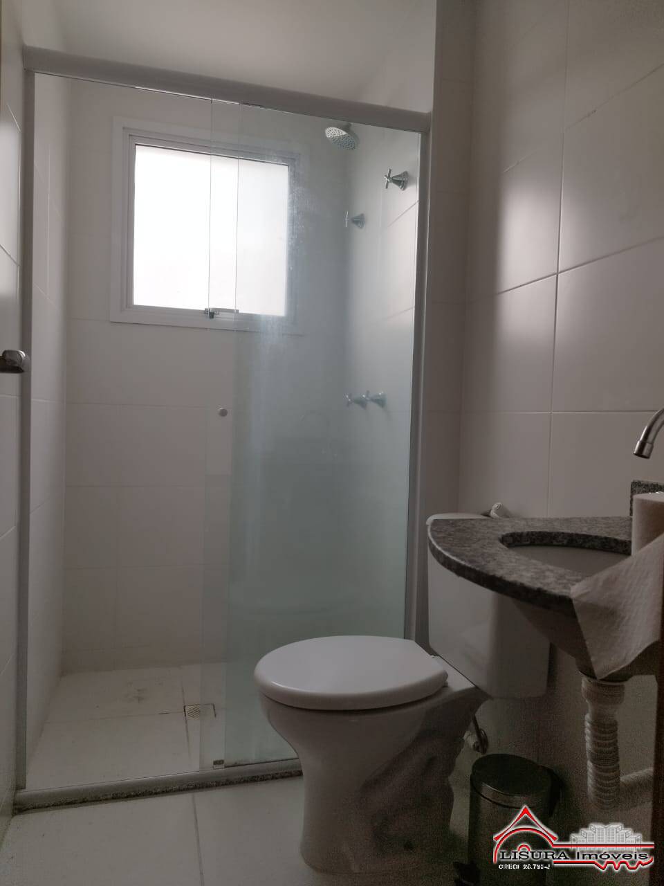 Apartamento para alugar com 3 quartos, 83m² - Foto 11