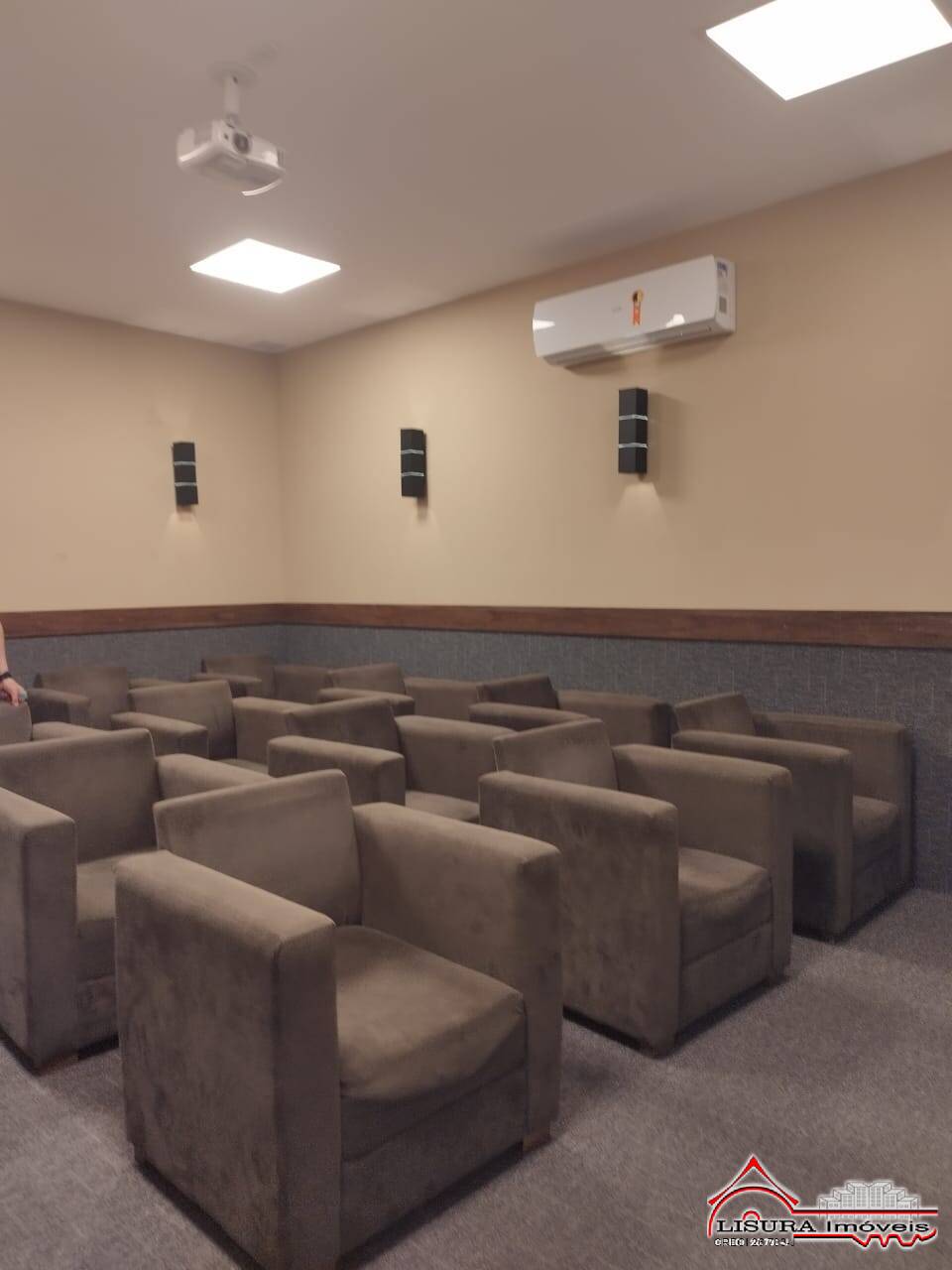 Apartamento para alugar com 3 quartos, 83m² - Foto 51
