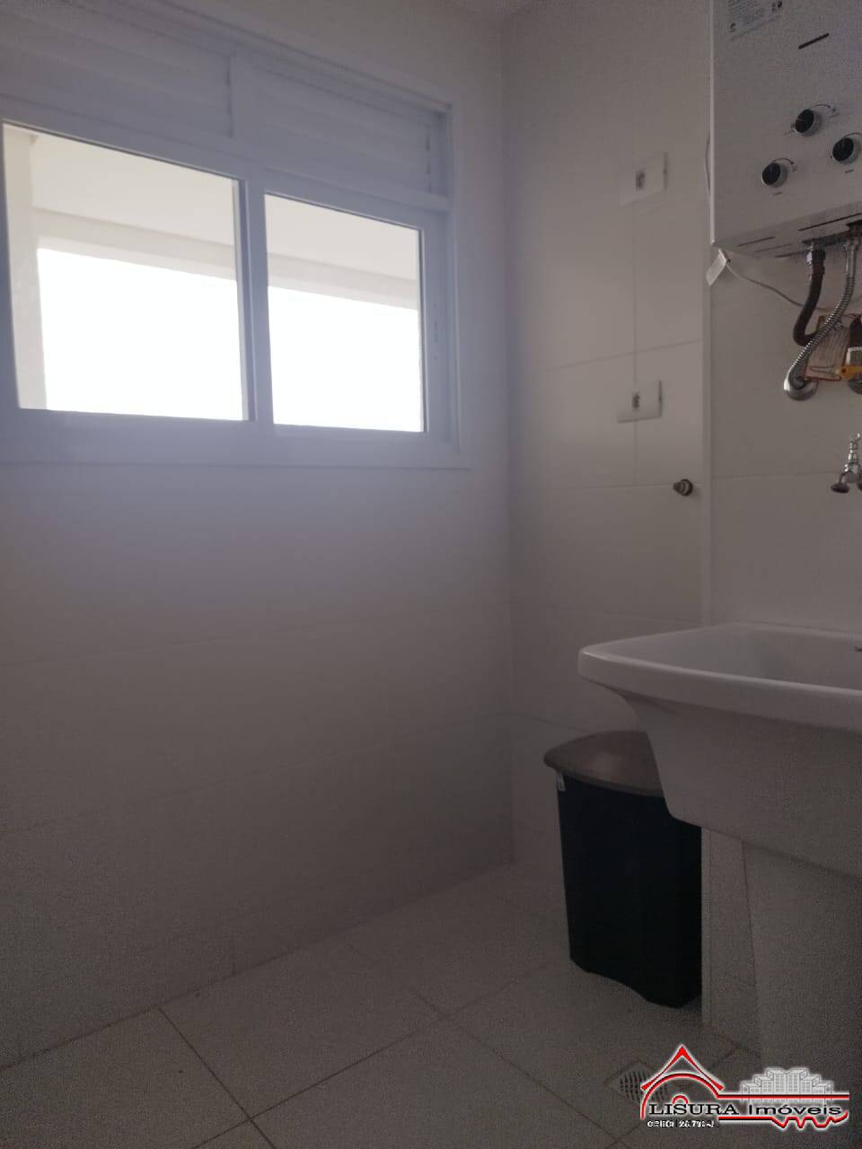 Apartamento para alugar com 3 quartos, 83m² - Foto 14