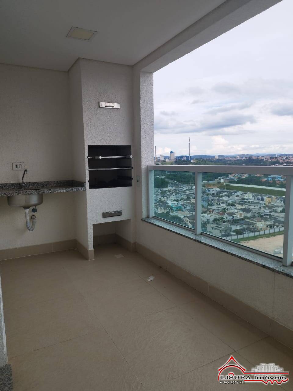 Apartamento para alugar com 3 quartos, 83m² - Foto 15