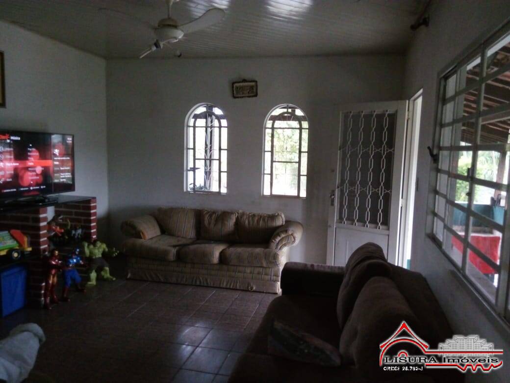 Sítio à venda com 3 quartos, 1m² - Foto 2