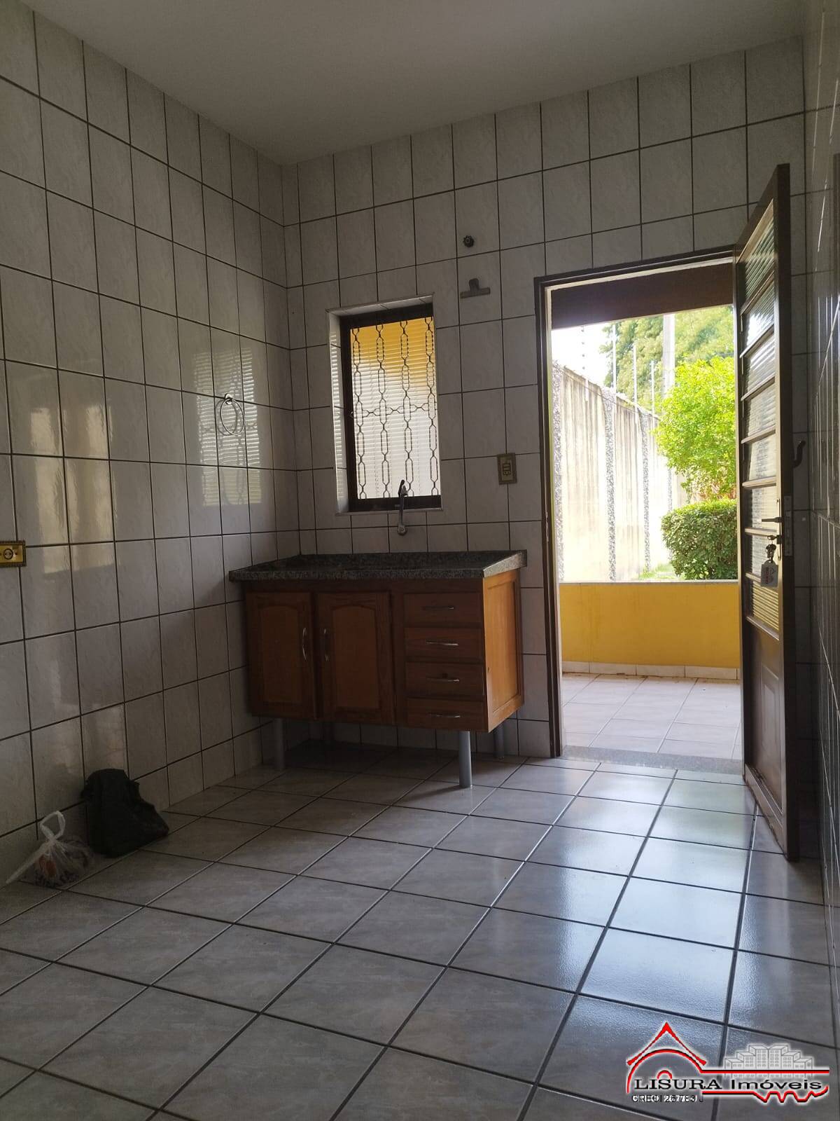 Casa à venda com 1 quarto, 50m² - Foto 13