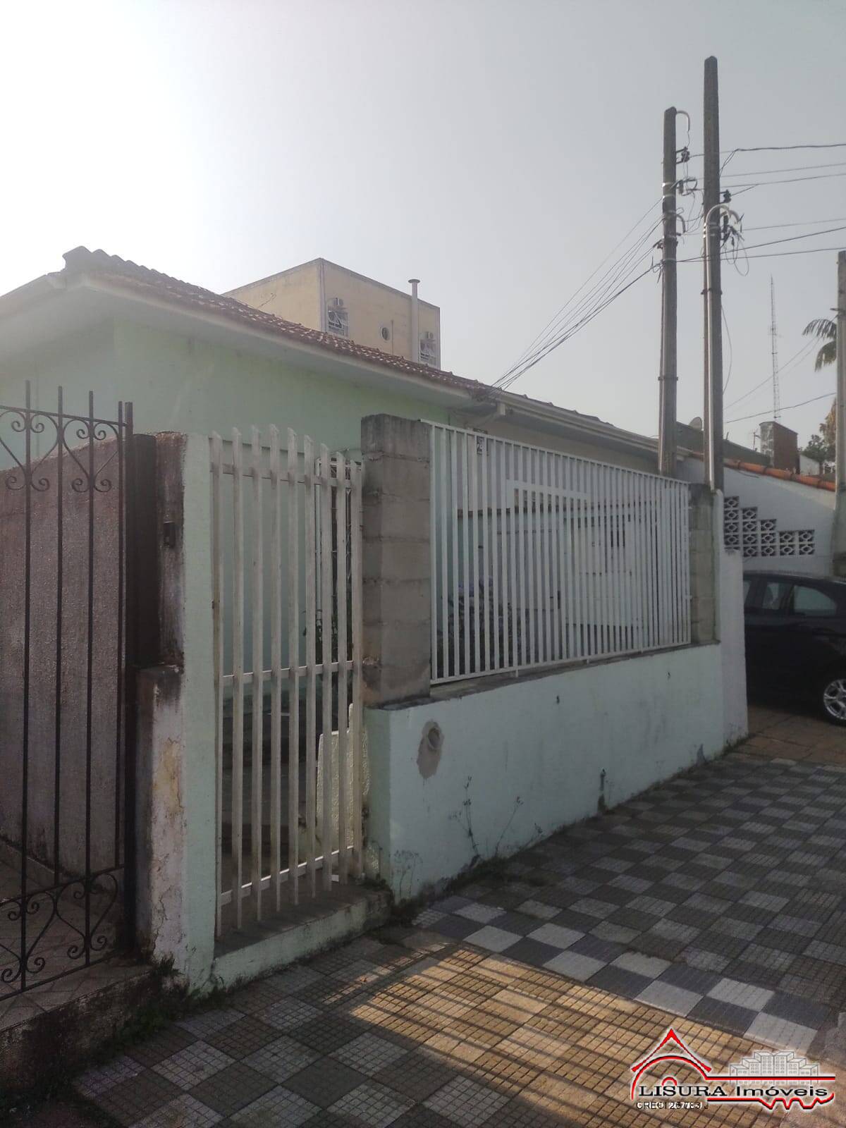 (I) CASA COMERCIAL LOCAÇÃO PRÓXIMO AO FÓRUM E PREFEITURA EM JACAREÍ