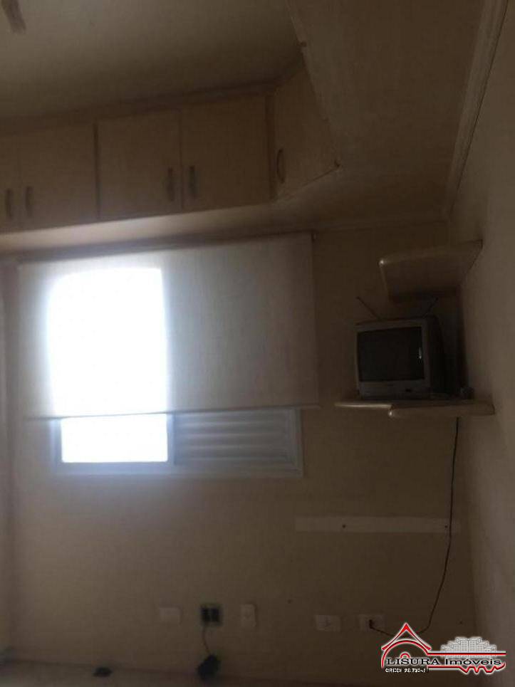 Apartamento para alugar com 2 quartos, 68m² - Foto 15