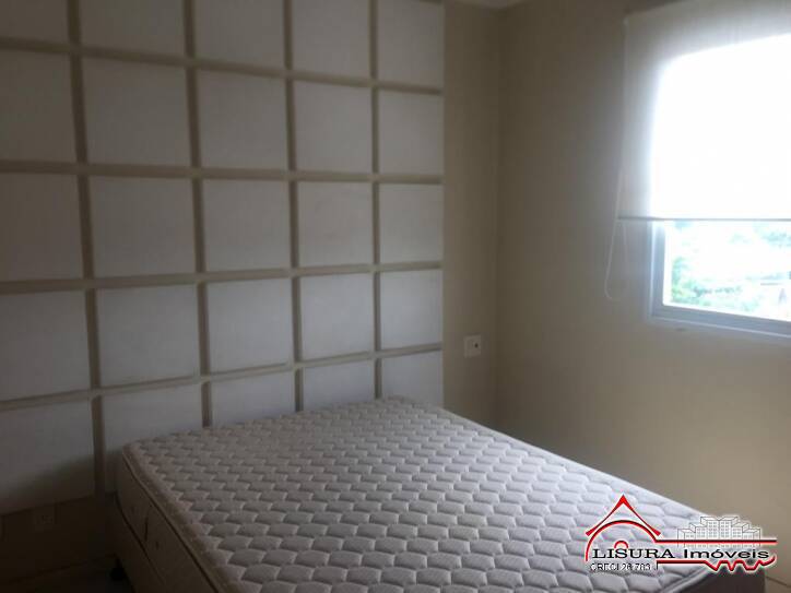 Apartamento para alugar com 2 quartos, 68m² - Foto 12