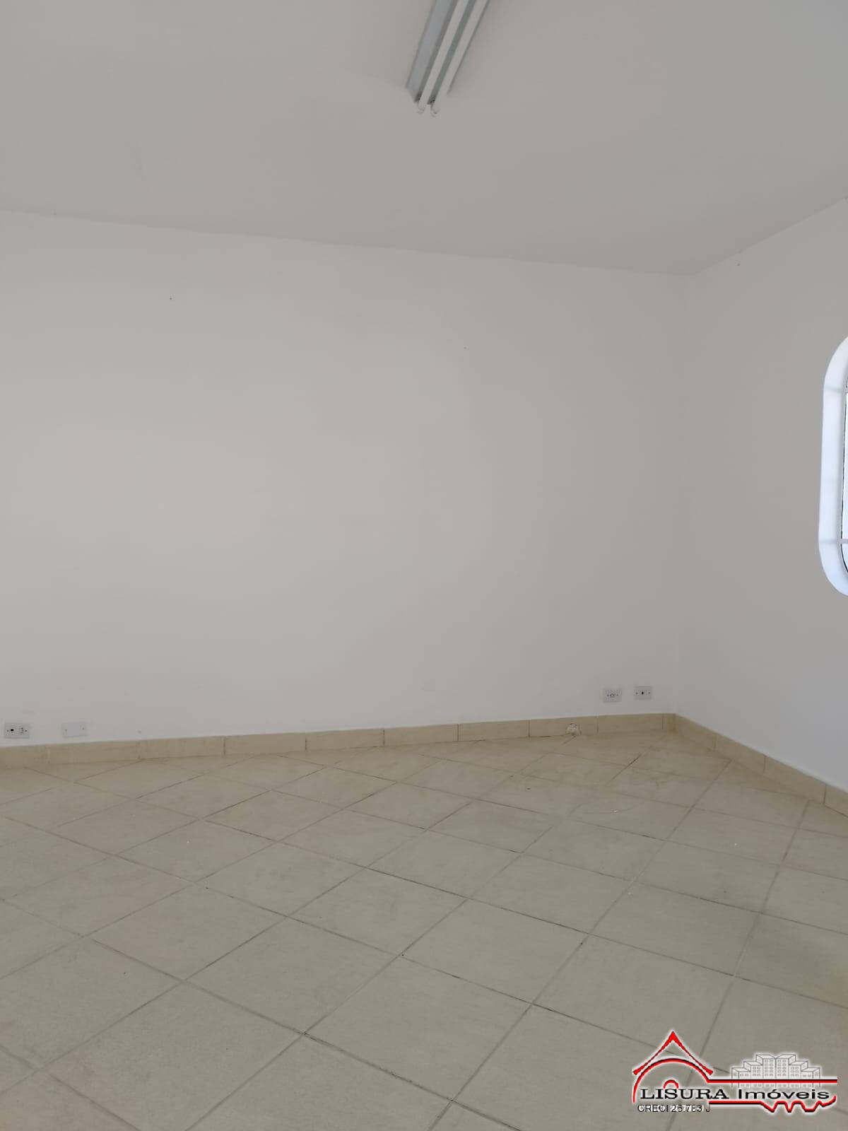 Prédio Inteiro para alugar, 164m² - Foto 37
