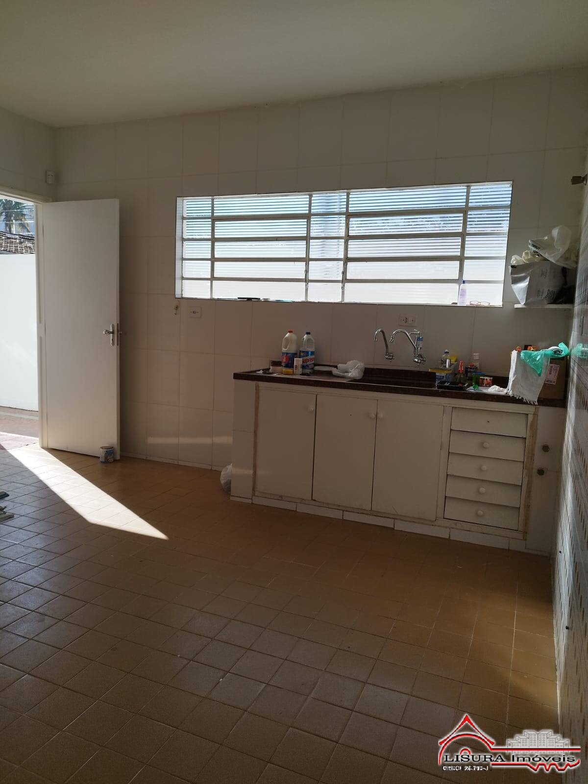 Prédio Inteiro para alugar, 164m² - Foto 10