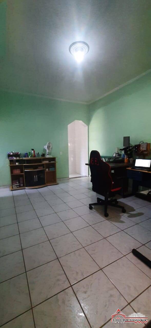 Casa à venda com 3 quartos, 284m² - Foto 5