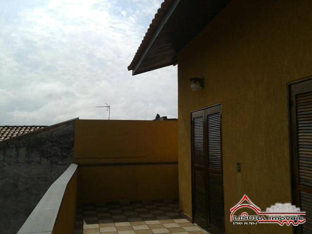 Casa à venda com 3 quartos, 242m² - Foto 18