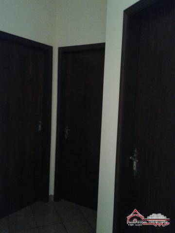 Casa à venda com 3 quartos, 242m² - Foto 15